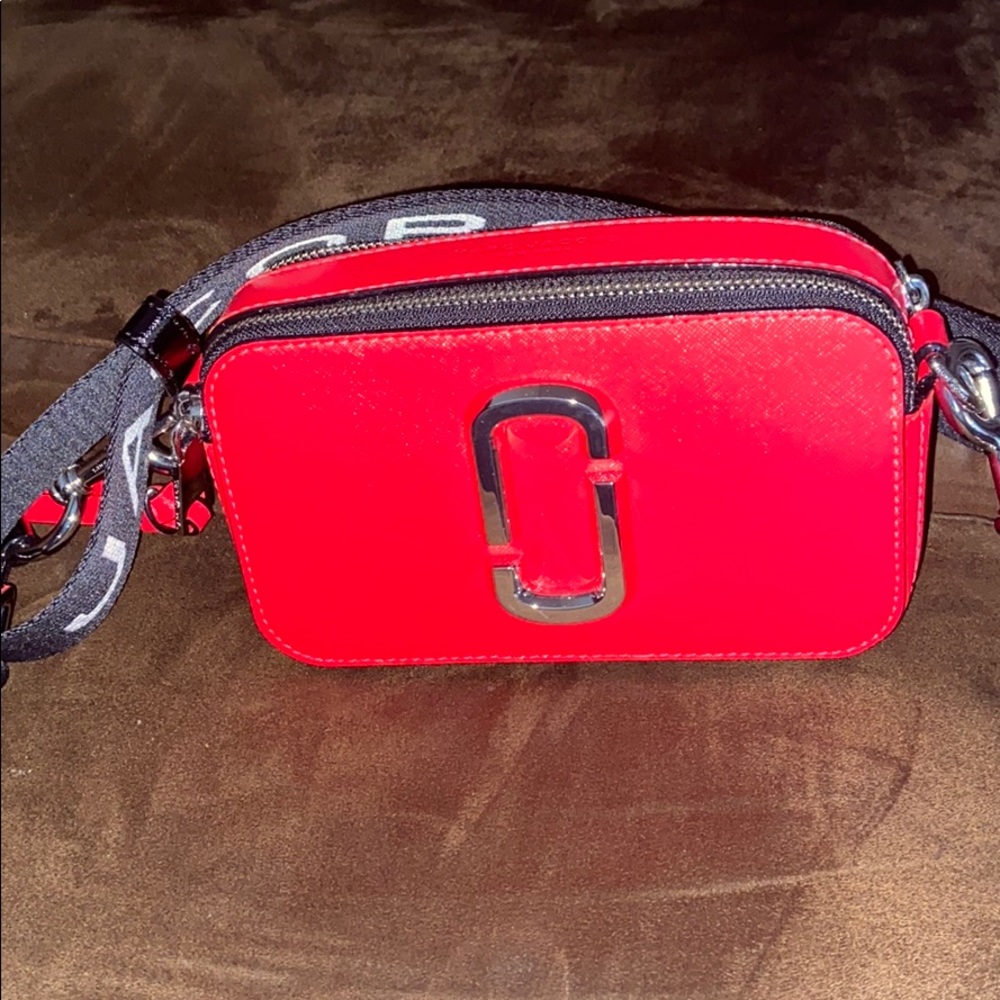 Marc Jacob pink camera bag